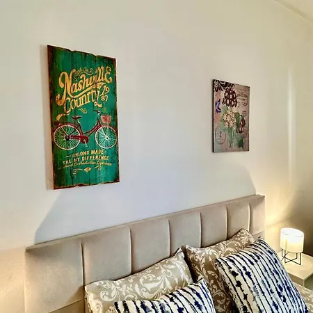 D Carlos - 6 Com Ac E Vista Fabulosa Sobre O Rio Arade Apartamento